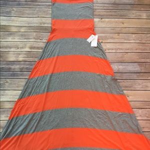 Gap 4 in 1 Maxi Dress & Skirt size Small NWT
